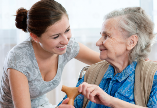 Comment obtenir de l’aide pour embaucher à domicile ?