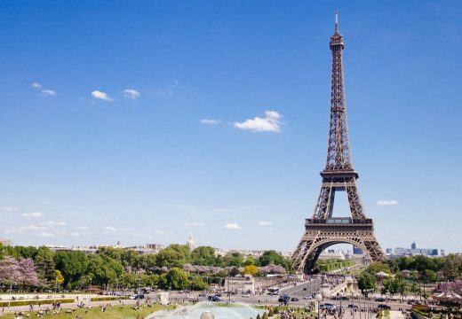 Vivre sa retraite à Paris : pour ou contre ?